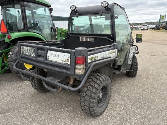 Image of John Deere Gator XUV 825i equipment image 4