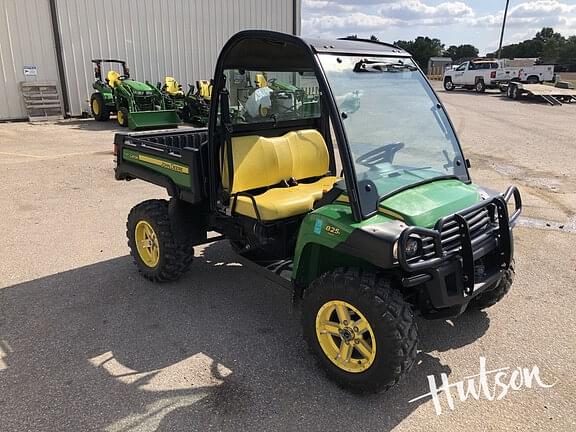 Image of John Deere Gator XUV 825i Primary image