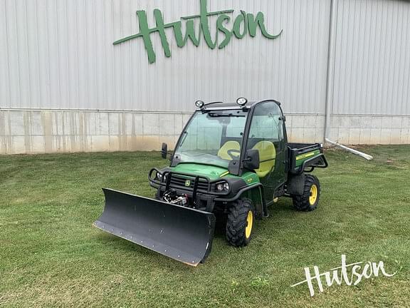 Image of John Deere Gator XUV 825i equipment image 1