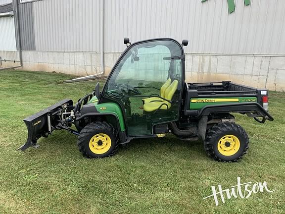 Image of John Deere Gator XUV 825i equipment image 3