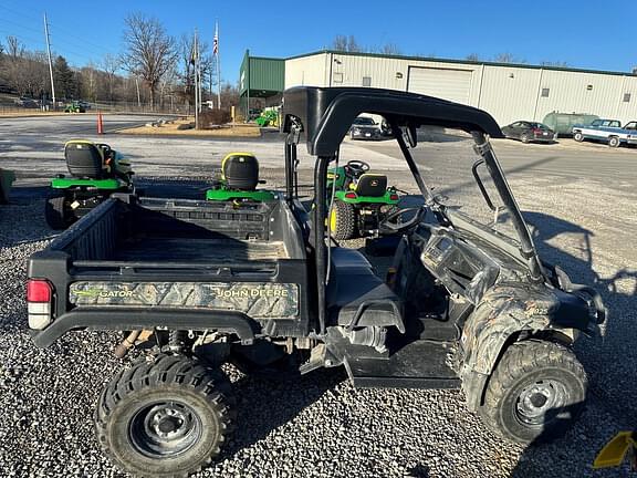 Image of John Deere Gator XUV 825i equipment image 1