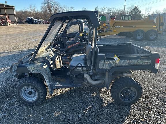 Image of John Deere Gator XUV 825i equipment image 3