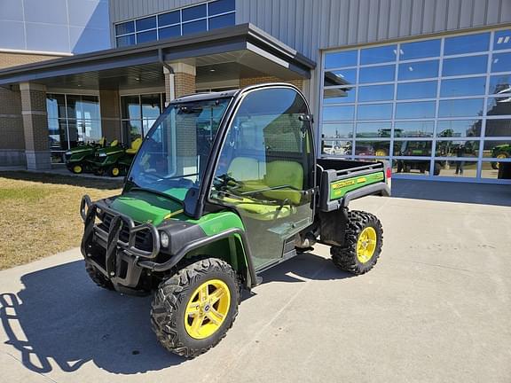 Image of John Deere Gator XUV 825i equipment image 1