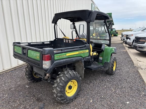 Image of John Deere Gator XUV 825i equipment image 1