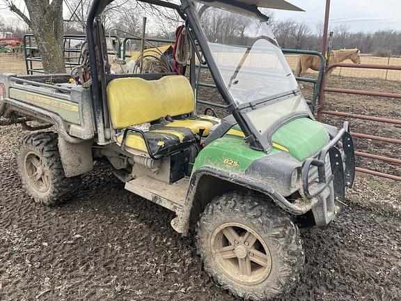 Image of John Deere Gator XUV 825i Primary image