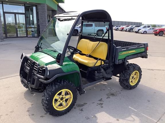 Image of John Deere Gator XUV 825i equipment image 4