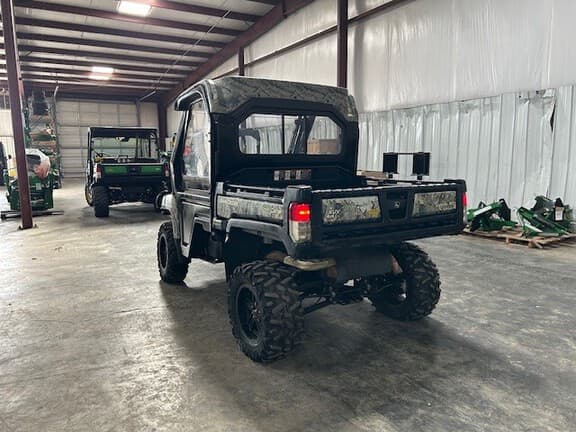 Image of John Deere Gator XUV 825i equipment image 4