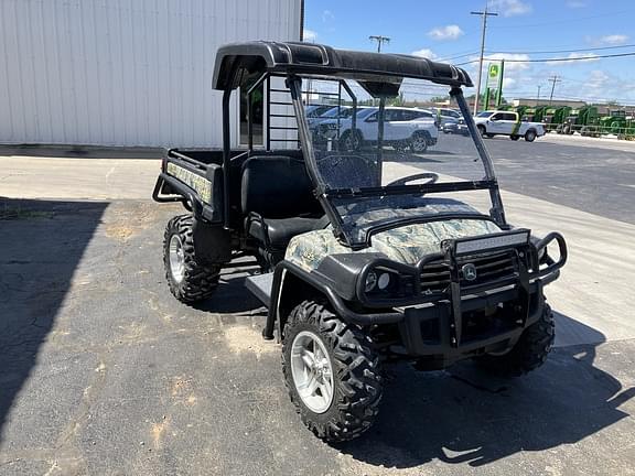 Image of John Deere Gator XUV 825i equipment image 4