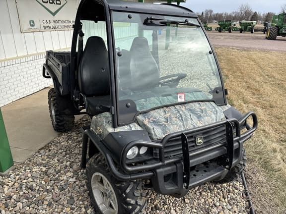 Image of John Deere Gator XUV 825i equipment image 4