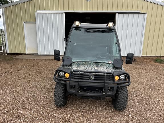 Image of John Deere Gator XUV 825i Primary image