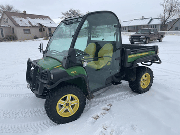 Main image John Deere Gator XUV 825i