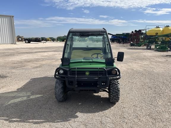 Image of John Deere Gator XUV 825i equipment image 1