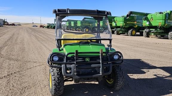 Image of John Deere Gator XUV 825i equipment image 4