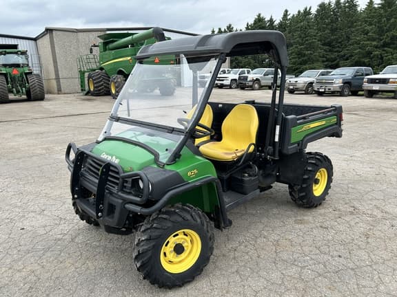 Image of John Deere Gator XUV 825i equipment image 2