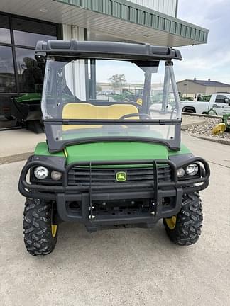 Image of John Deere Gator XUV 825i equipment image 1