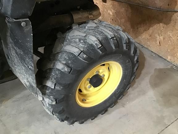 Image of John Deere Gator XUV 825i equipment image 3