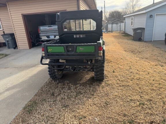 Image of John Deere Gator XUV 825i equipment image 2