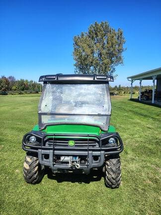 Image of John Deere Gator XUV 825i equipment image 1