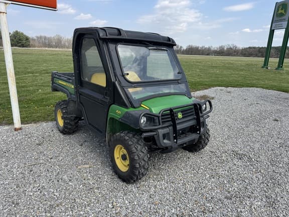 Image of John Deere Gator XUV 825i equipment image 1