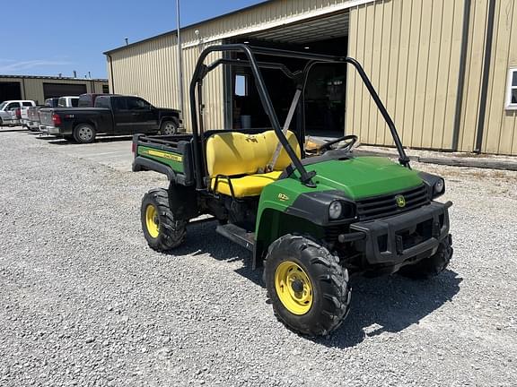 Image of John Deere Gator XUV 825i equipment image 2