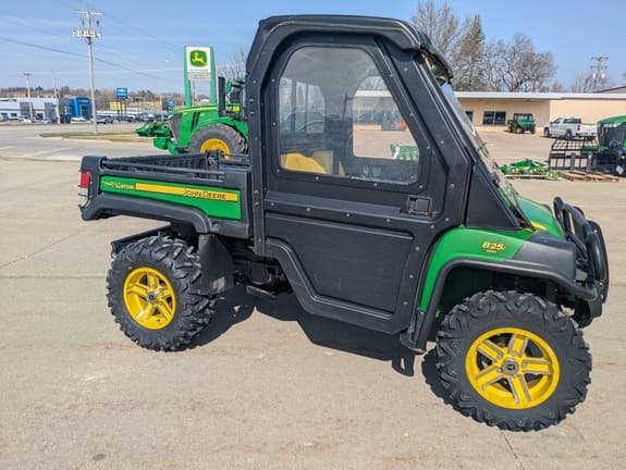 Image of John Deere Gator XUV 825i equipment image 3