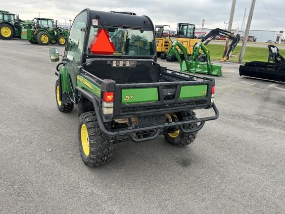 Image of John Deere Gator XUV 825i equipment image 1