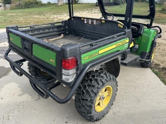 Image of John Deere Gator XUV 825i equipment image 2