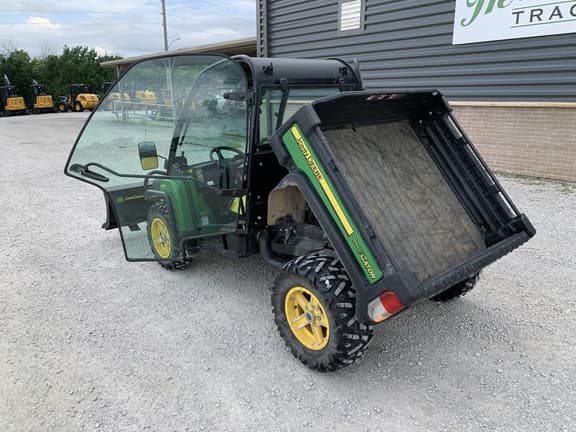 Image of John Deere Gator XUV 825i equipment image 2