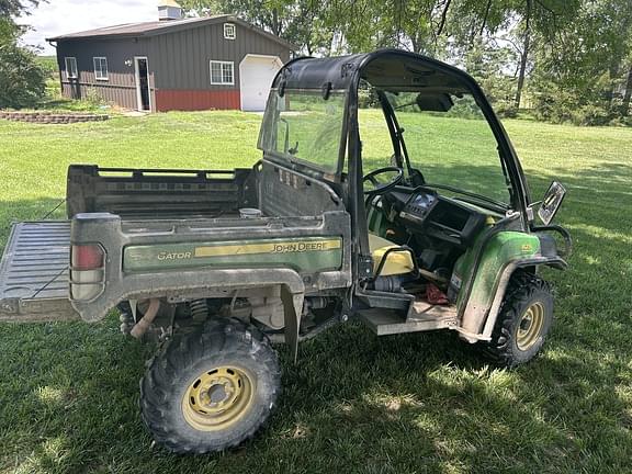 Image of John Deere Gator XUV 825i equipment image 3