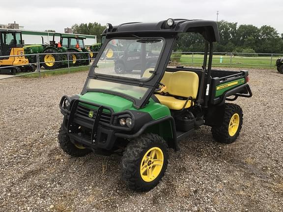 Image of John Deere Gator XUV 825i equipment image 2