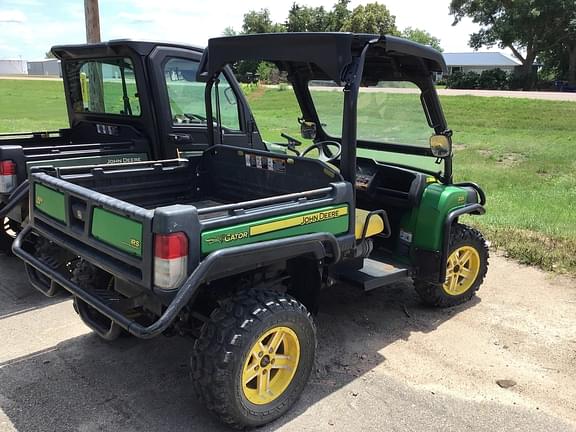 Image of John Deere Gator XUV 825i equipment image 2