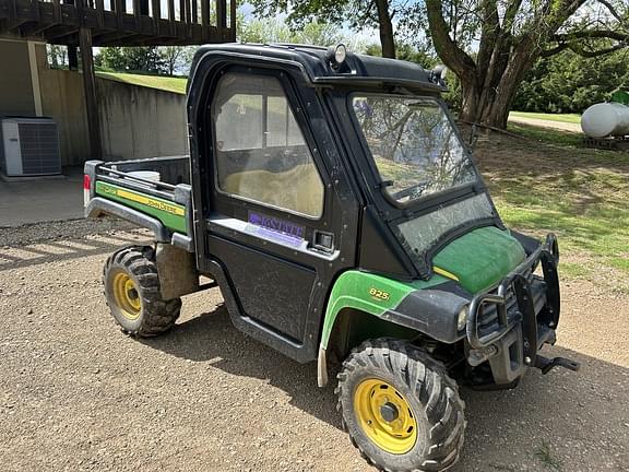 Image of John Deere Gator XUV 825i Primary image