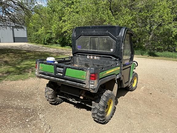 Image of John Deere Gator XUV 825i equipment image 4