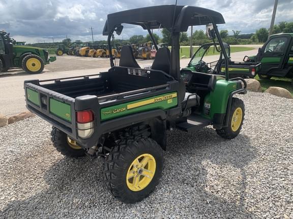 Image of John Deere Gator XUV 825i equipment image 4