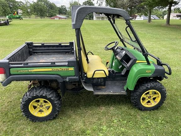 Image of John Deere Gator XUV 825i equipment image 4