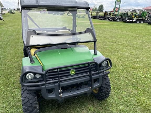 Image of John Deere Gator XUV 825i equipment image 2