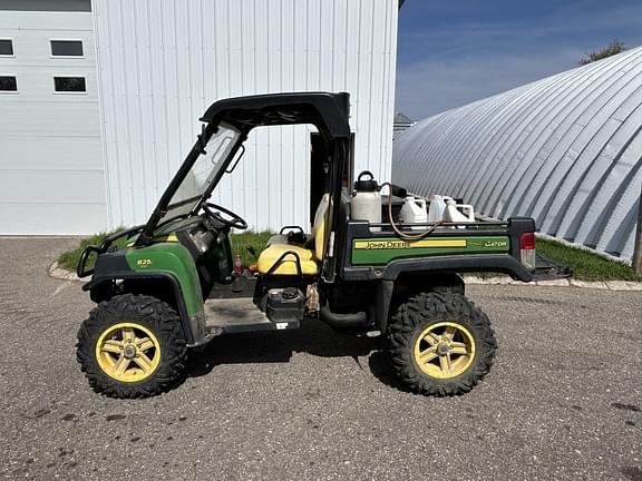 Image of John Deere Gator XUV 825i Primary image