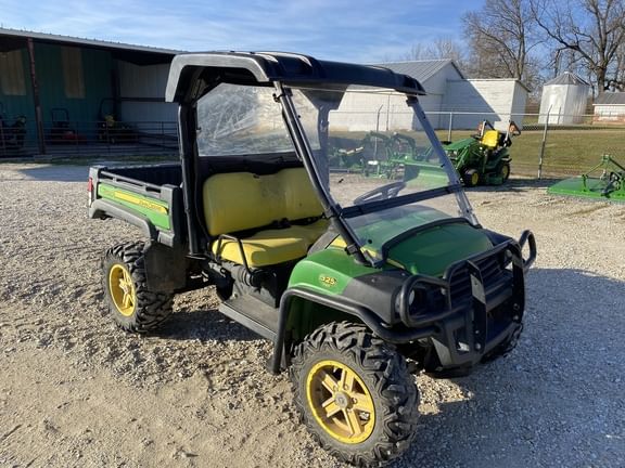 Main image John Deere Gator XUV 825i