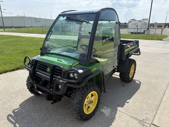 2012 John Deere Gator XUV 825i Equipment Image0