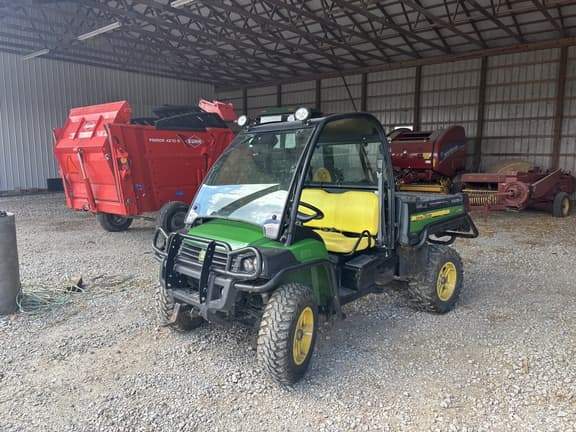 Image of John Deere Gator XUV 825i Primary image