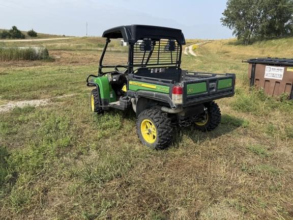 Image of John Deere Gator XUV 825i equipment image 3