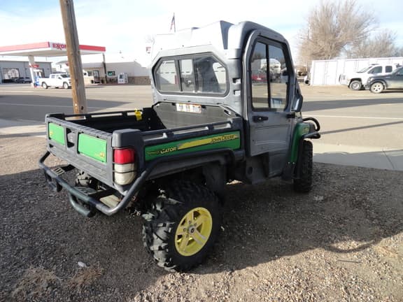 Image of John Deere Gator XUV 825i equipment image 4