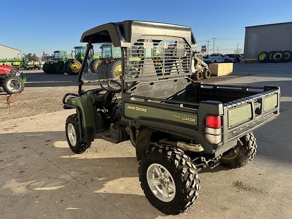 Image of John Deere Gator XUV 825i equipment image 2