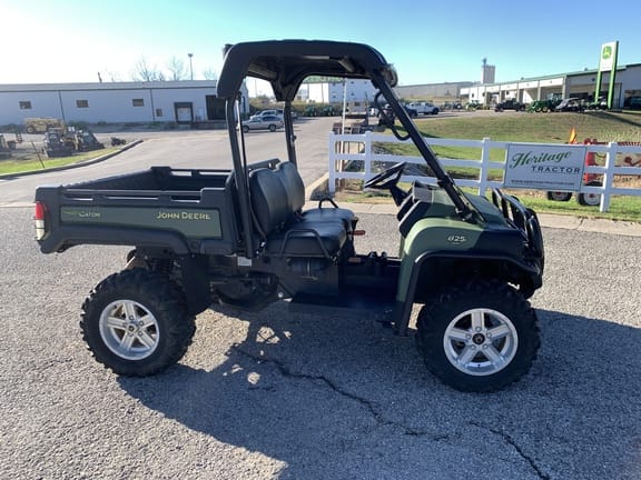 2012 John Deere Gator XUV 825i Equipment Image0