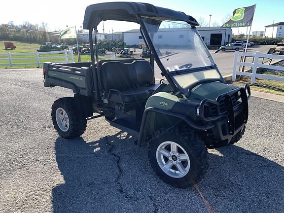 Image of John Deere Gator XUV 825i equipment image 2
