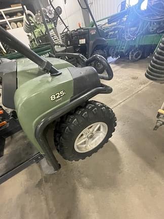 Image of John Deere Gator XUV 825i equipment image 3