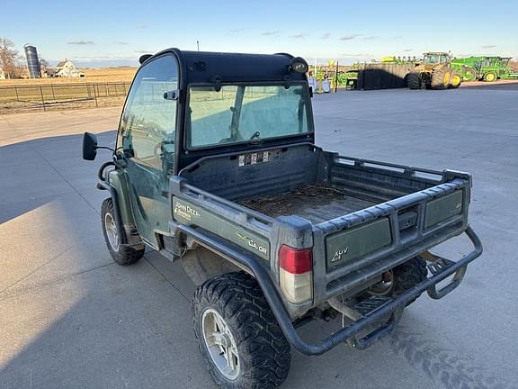 Image of John Deere Gator XUV 825i equipment image 4