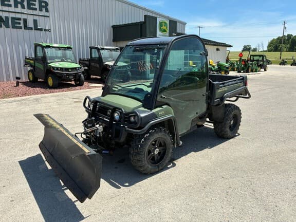 Image of John Deere Gator XUV 825i equipment image 1