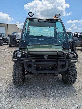 Image of John Deere Gator XUV 825i equipment image 4
