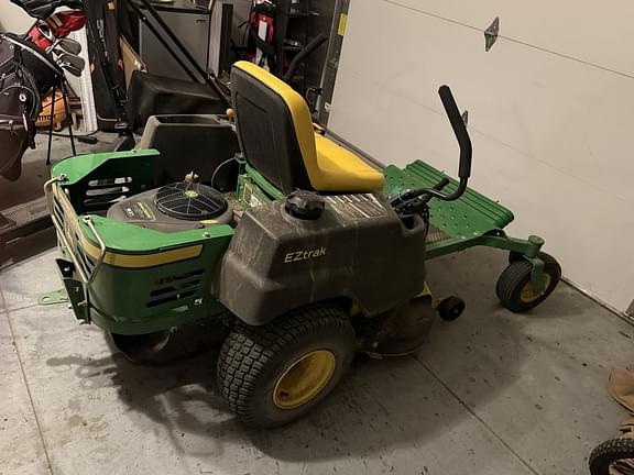 Image of John Deere Z225 Primary image